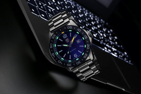 Pacific Diver Blå / Stål 44mm