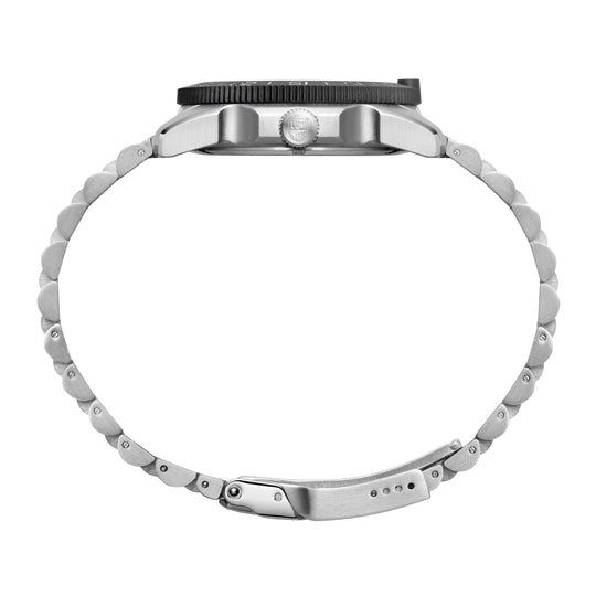 Pacific Diver Hvit Perlemor / Stål 39mm