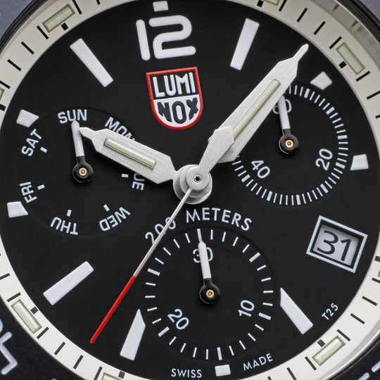 Pacific Diver Chrono Sort / Hvit 44mm