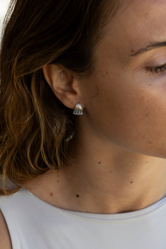 Eleanor Click Hoops Medium Sølv