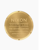 Nixon Sentry Chrono herreklokke i gullfarget stål (42mm)