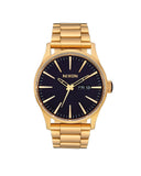 Nixon Sentry herreklokke i gullfarget stål (42mm)