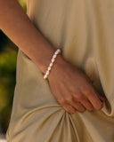 Mockberg Aura Perle gullfarget armbånd i stål (medium)