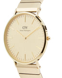 DW Classic Piano herreklokke i gullfarget stål (40mm)