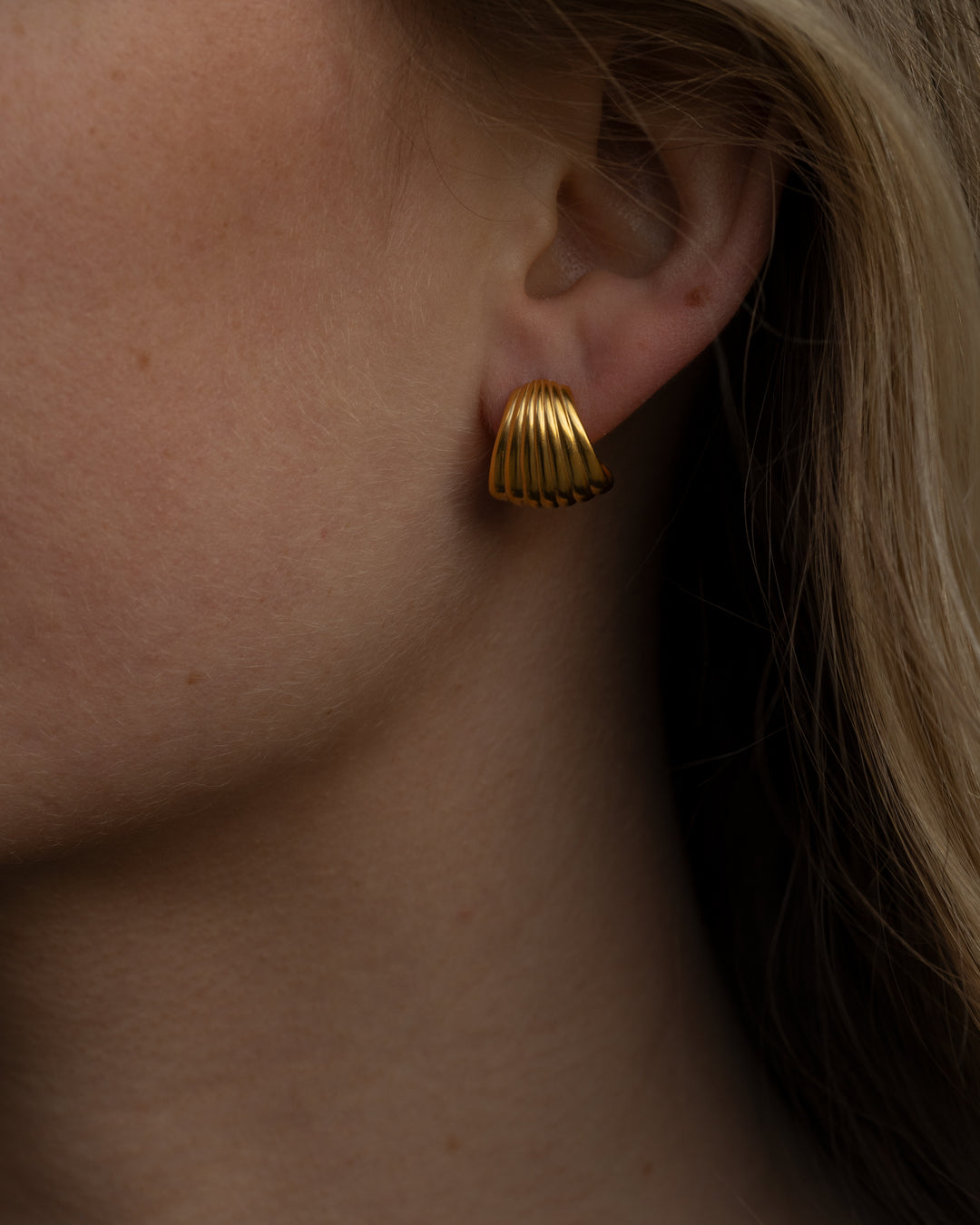 Eleanor Earring Medium Gullfarget