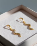 byBiehl Wave Sparkle ørering i gullforgylt sølv (mini)