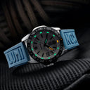 Luminox Pacific Diver dameklokke med blå rem (39mm)
