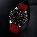 Luminox Pacific Diver Chrono herreklokke i stål med lenke (44mm)