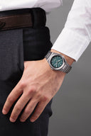 Citizen Supertitan Eco-Drive herreklokke i titan med grønn skive (39,5mm)