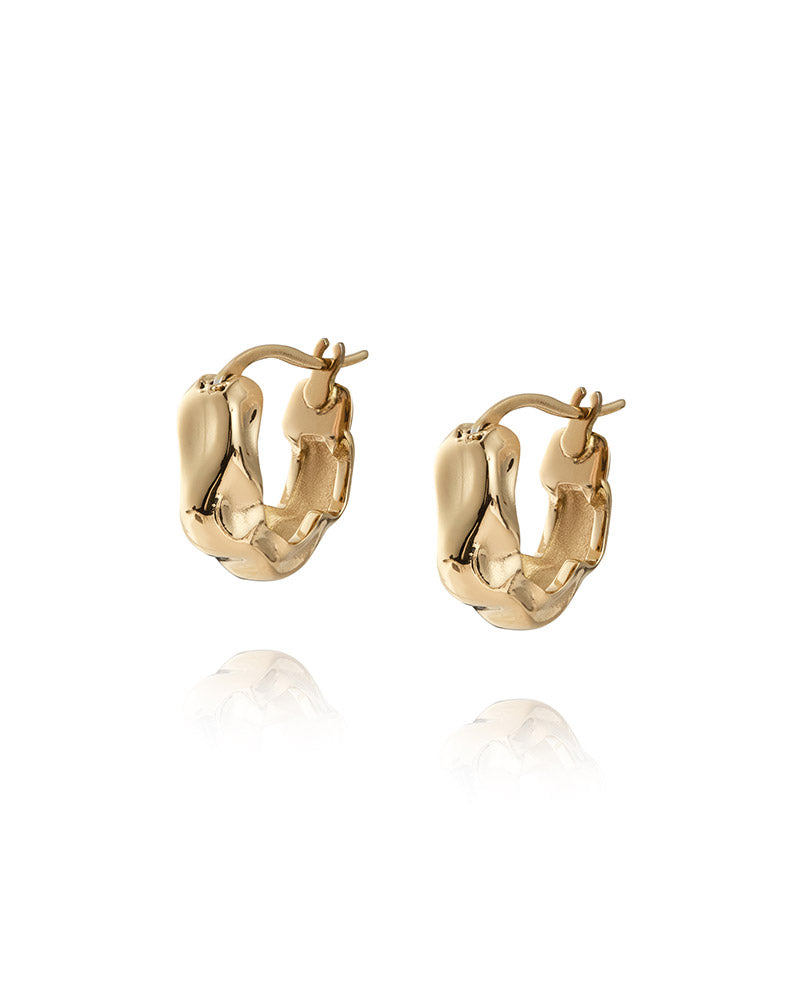 Wavy Bolded Small Gullfarget Hoops
