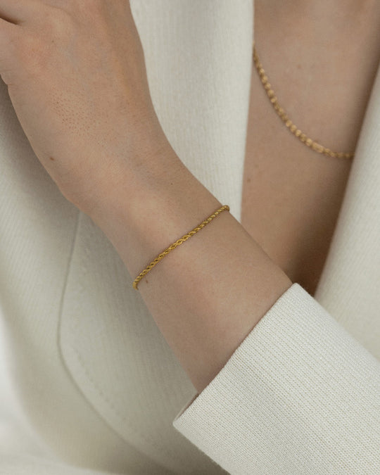 Thin Rope Bracelet Gold Medium