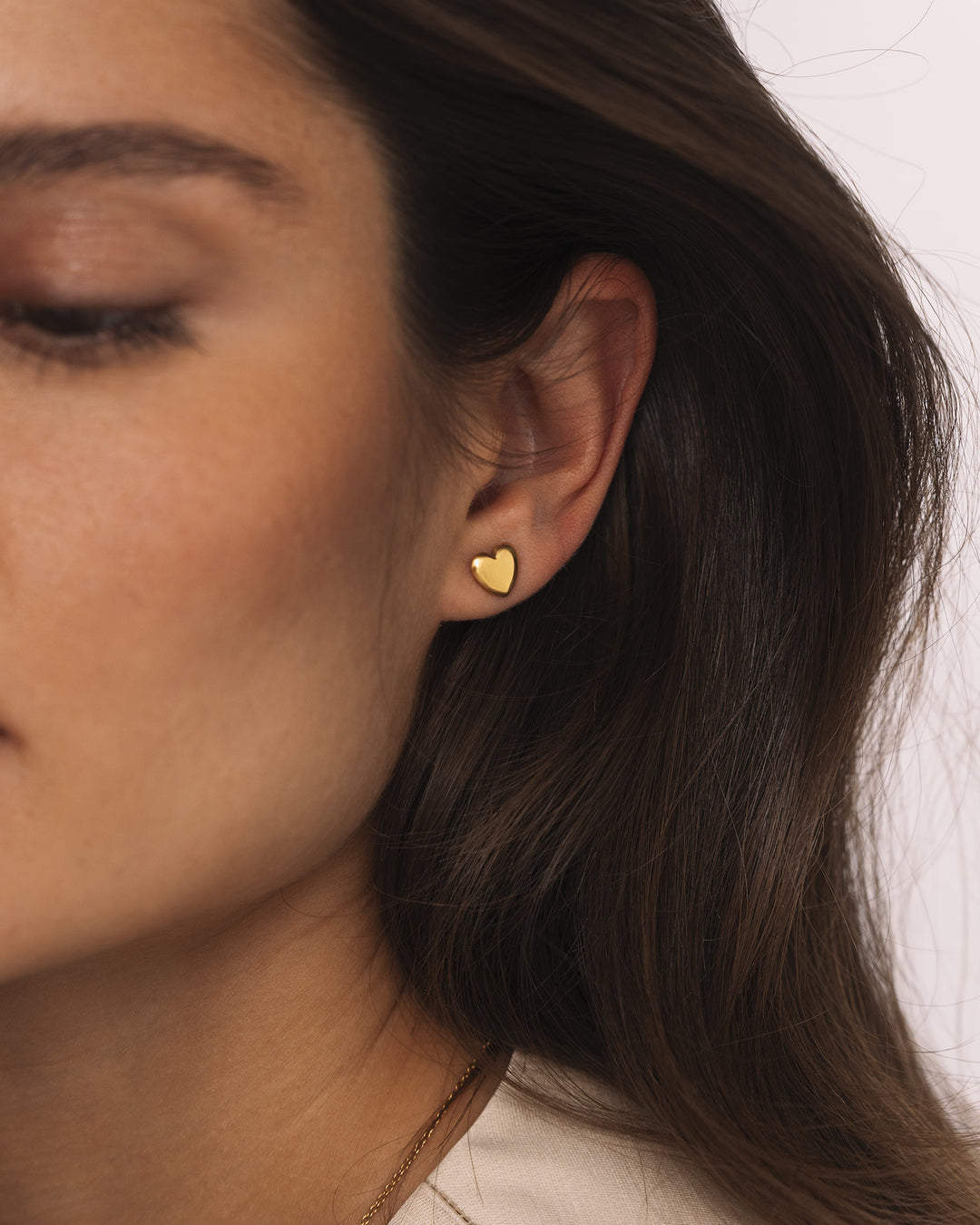 Mockberg Love Gold Studs (medium)