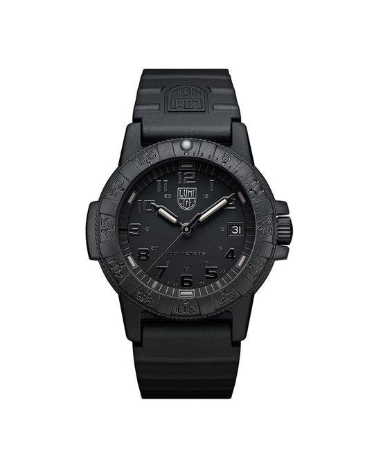 Leatherback Sea Turtle Black / Black 39mm