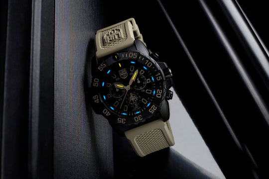 Navy Seal Chrono Sort / Beige 45mm / Sett med natorem
