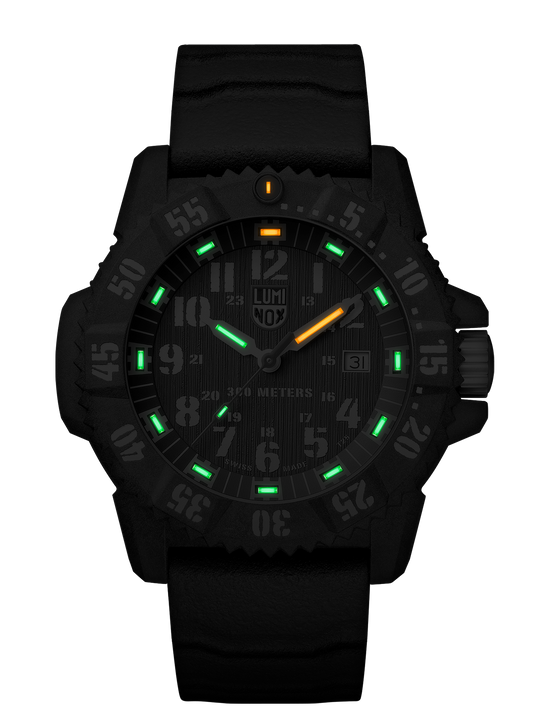 Master Carbon Seal Sort / Sort / Hvit 46mm