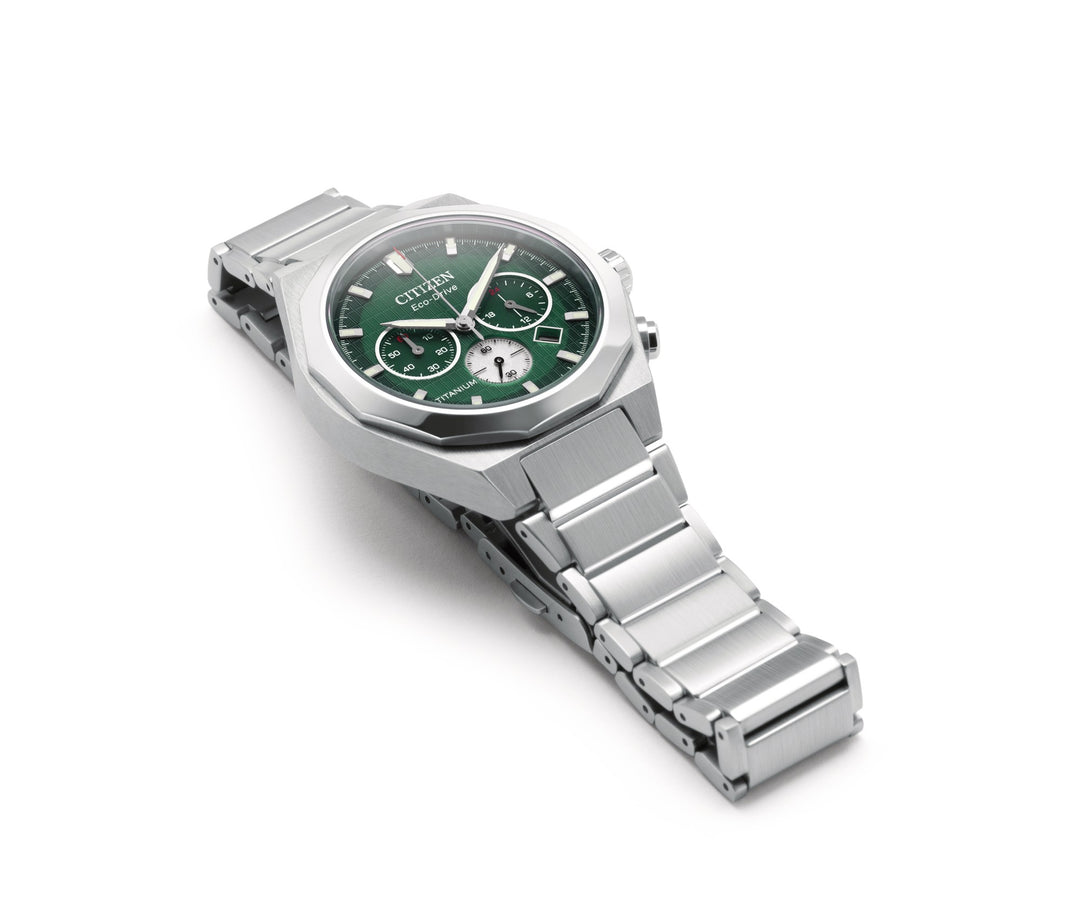 Super-Titanium Zenshin Senkei Eco-Drive Sølvfarget / Grønn 41mm